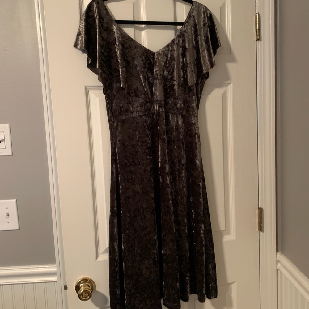 Ruffled green velvet dress